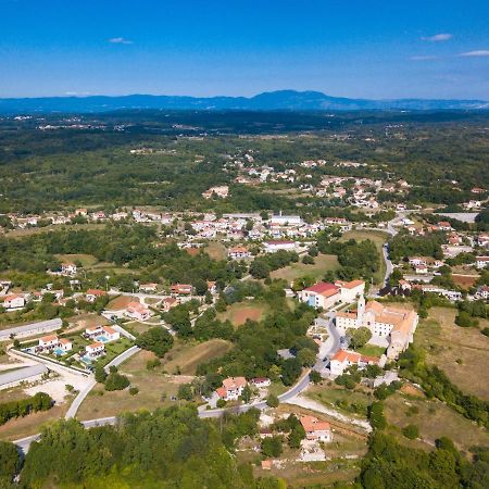 Holiday Home Poli Murvu By Interhome Sveti Petar u Sumi Exteriör bild